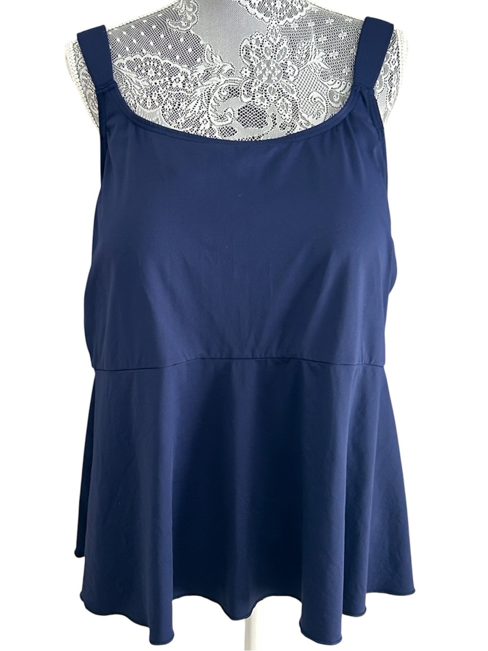 Lands' End Navy Swim Top with Supportive Stretch. Size 2X 20W-22W